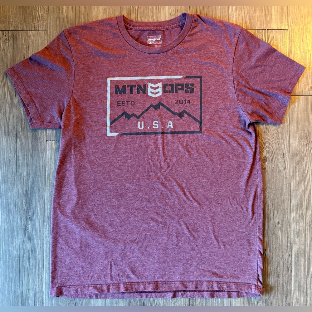 MTN OPS Men's Burgundy Graphic Tee, Large